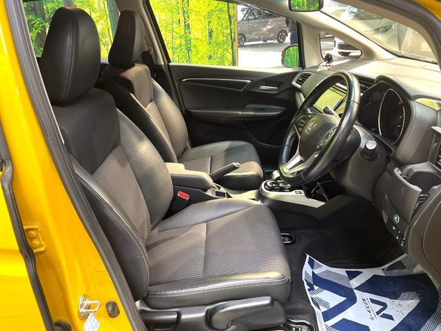 HONDA FIT HYBRID 2017 Image 31