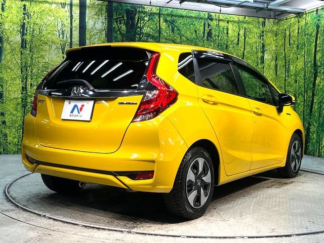HONDA FIT HYBRID 2017 Image 31