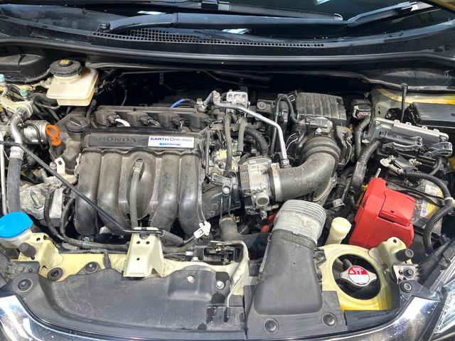 HONDA FIT HYBRID 2017 Image 31