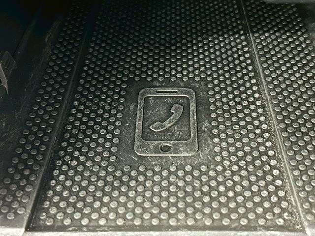 VOLKSWAGEN T-CROSS 2020 Image 31