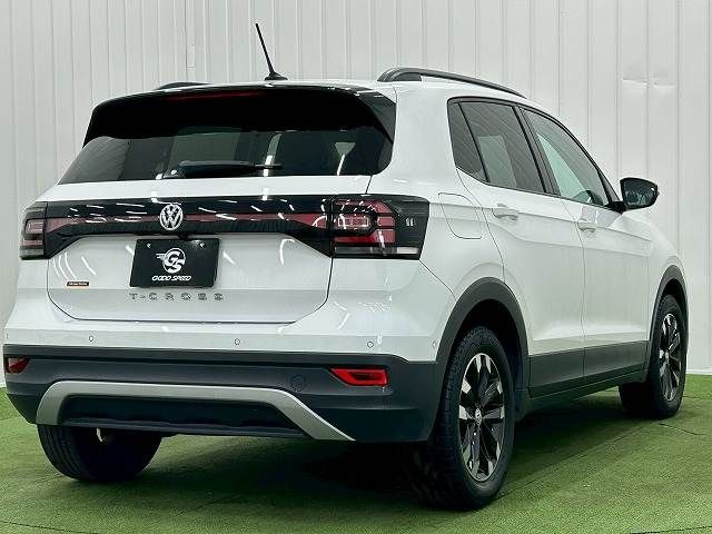 VOLKSWAGEN T-CROSS 2020 Image 31