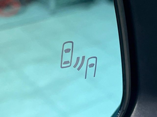 TOYOTA HARRIER 2WD 2023 Image 31