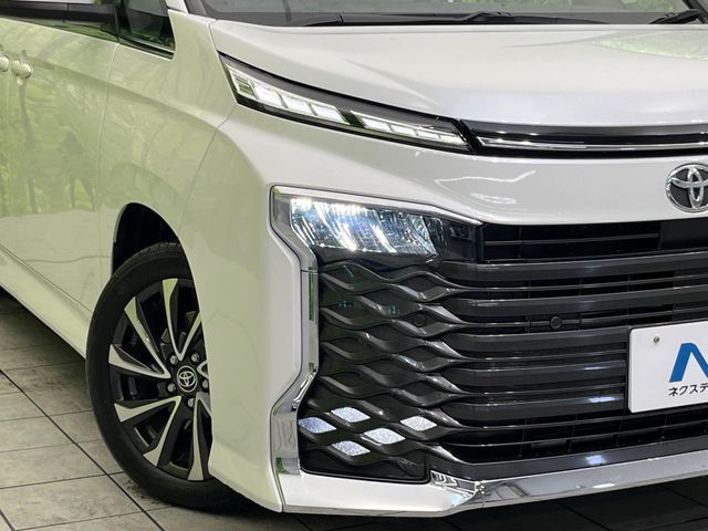 TOYOTA VOXY 2022 Image 31