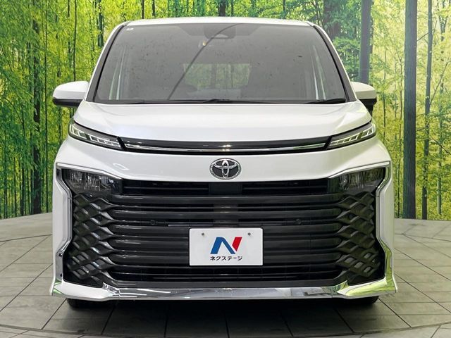 TOYOTA VOXY 2022 Image 31