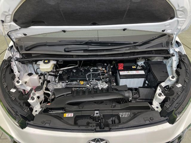 TOYOTA VOXY 2022 Image 31