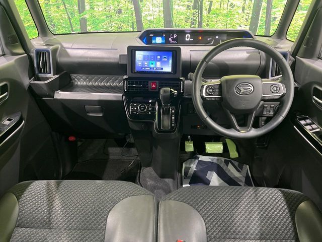 DAIHATSU TANTO CUSTOM 2021 Image 31