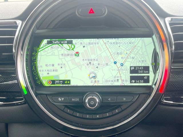 BMW MINI COOPER CLUB 2016 Image 31