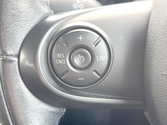 BMW MINI COOPER CLUB 2016 Image 31