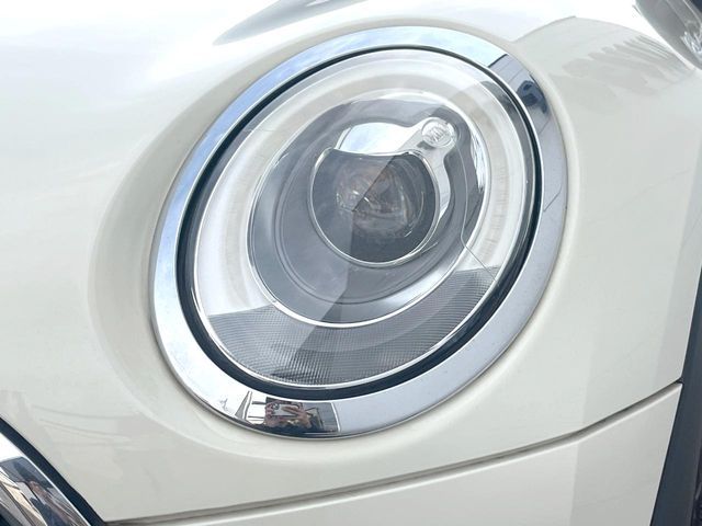 BMW MINI COOPER CLUB 2016 Image 31