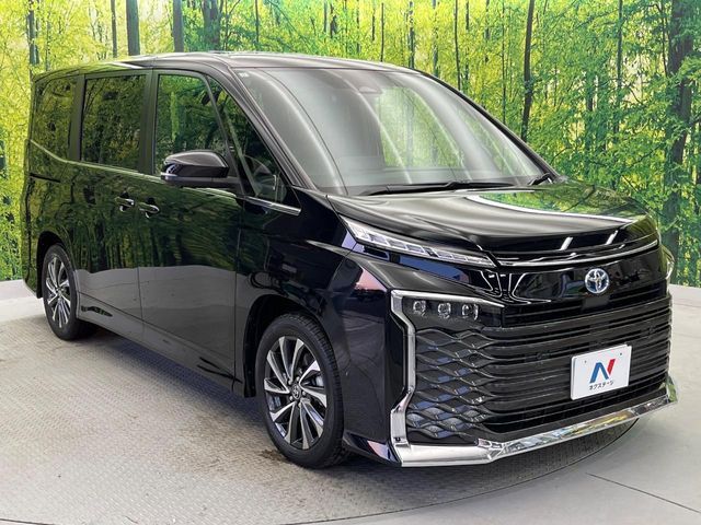 TOYOTA VOXY HYBRID 2023 Image 31