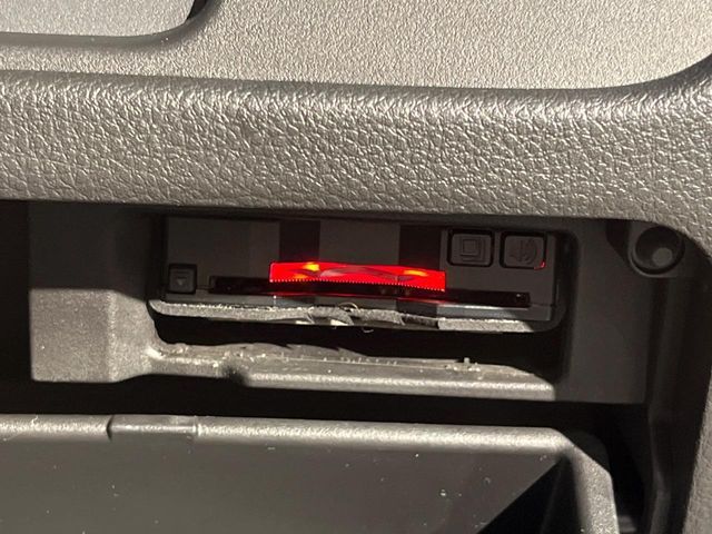 NISSAN SERENA  S-HYBRID 2016 Image 31