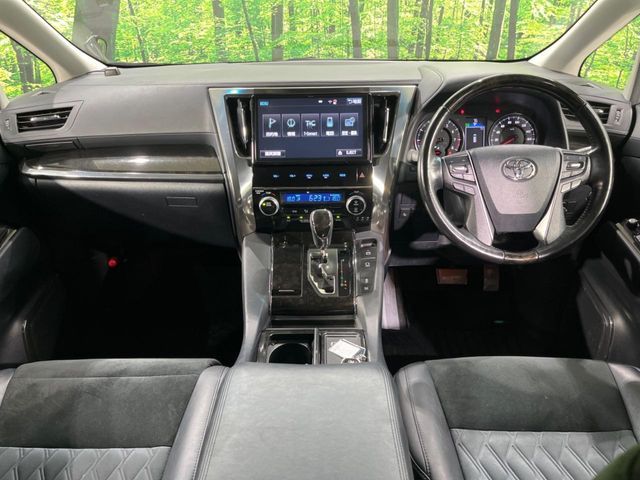 TOYOTA ALPHARD 2017 Image 31