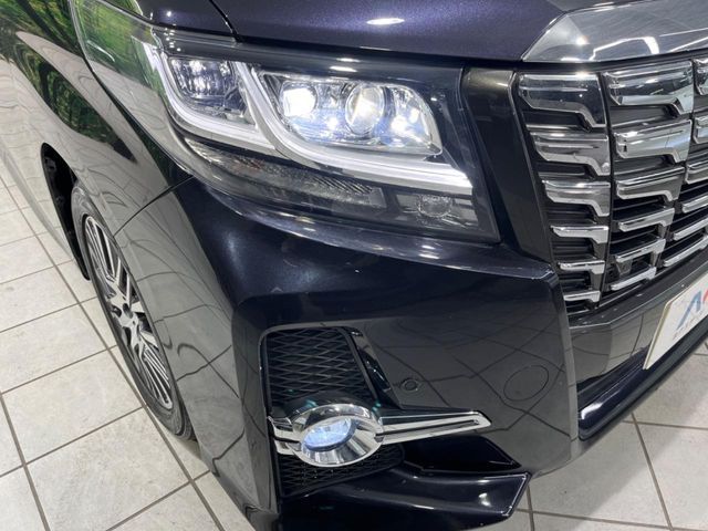 TOYOTA ALPHARD 2017 Image 31