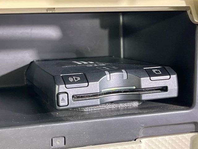 TOYOTA PORTE 2009 Image 31