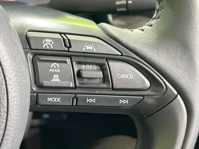 TOYOTA YARIS CROSS HYBRID 2025 Image 31