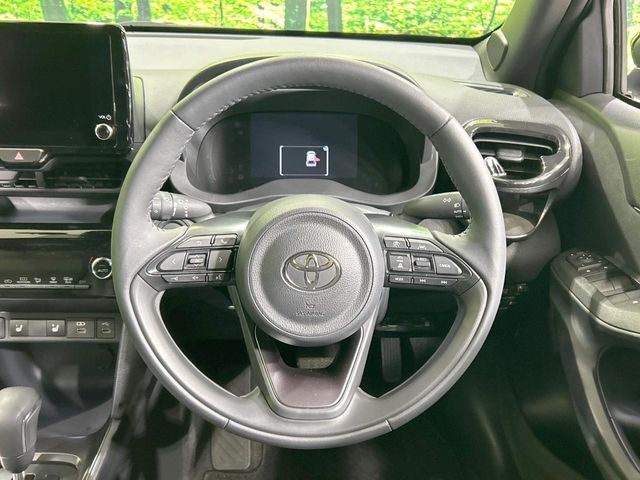 TOYOTA YARIS CROSS HYBRID 2025 Image 31