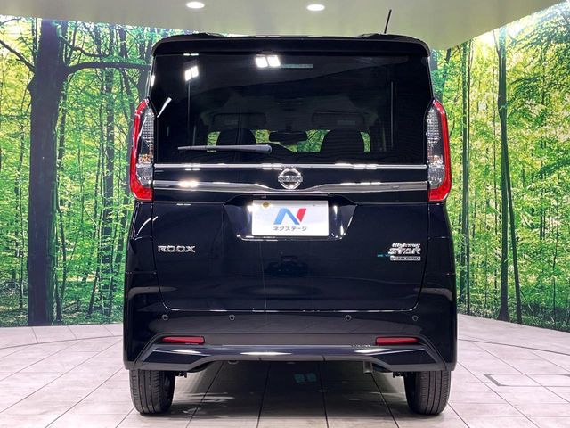 NISSAN ROOX 2023 Image 31