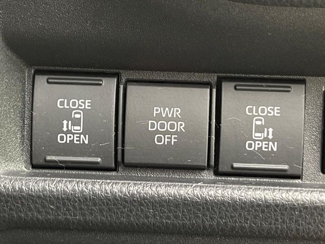 TOYOTA SIENTA HYBRID 2023 Image 31