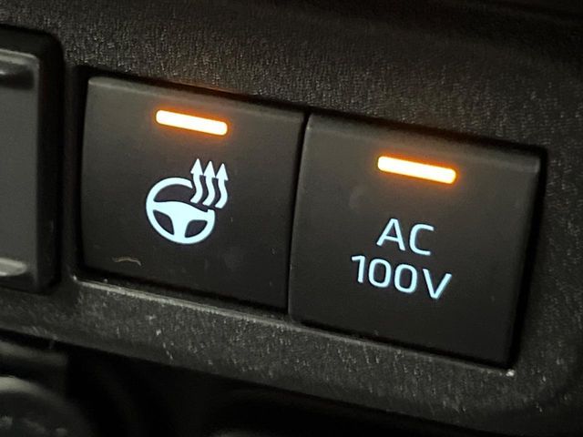 TOYOTA SIENTA HYBRID 2023 Image 31