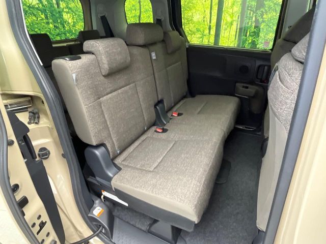 TOYOTA SIENTA HYBRID 2023 Image 31