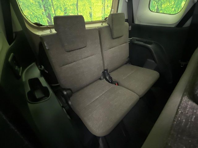 TOYOTA SIENTA HYBRID 2023 Image 31