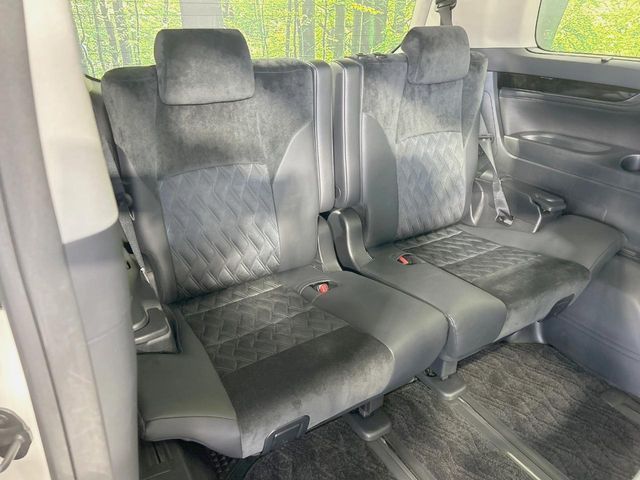 TOYOTA ALPHARD 2017 Image 31