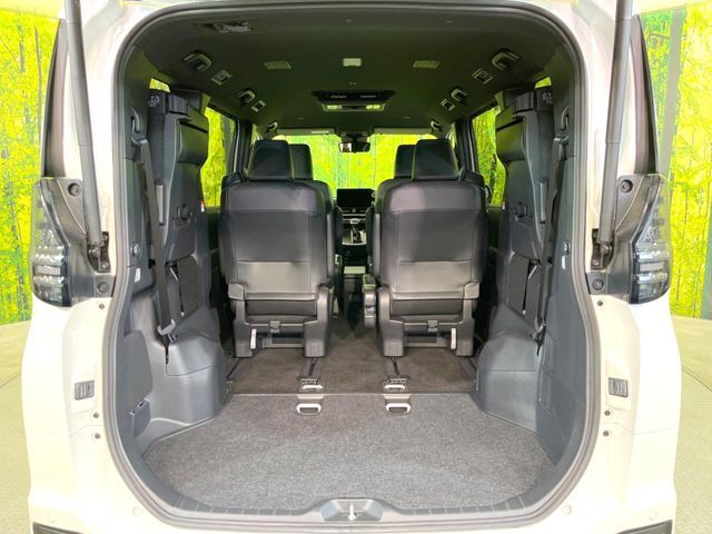 TOYOTA VOXY 2023 Image 31