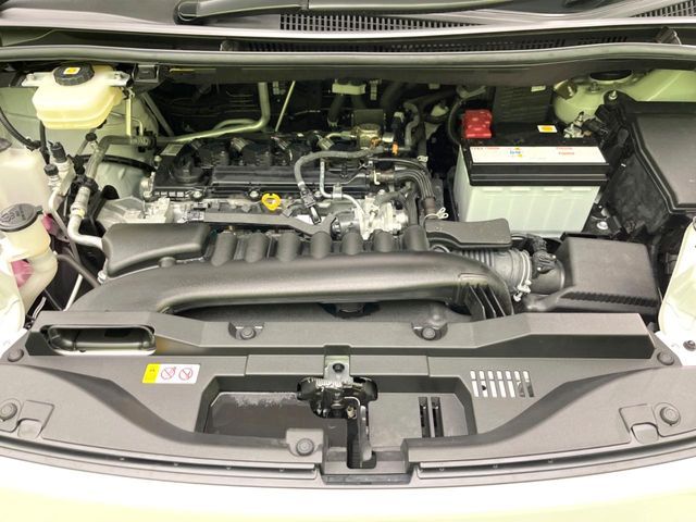 TOYOTA VOXY 2023 Image 31