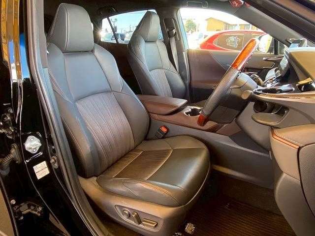 TOYOTA HARRIER 2WD 2021 Image 31