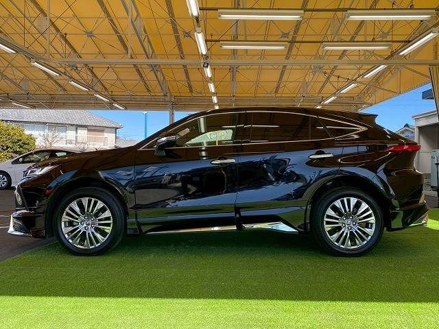 TOYOTA HARRIER 2WD 2021 Image 31