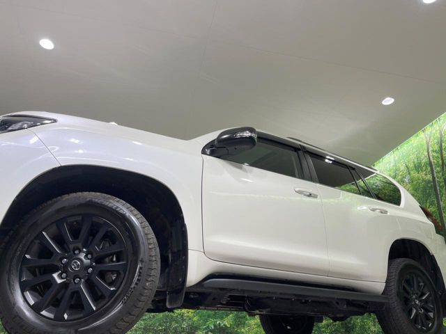 TOYOTA LANDCRUISER PRADO 2023 Image 31