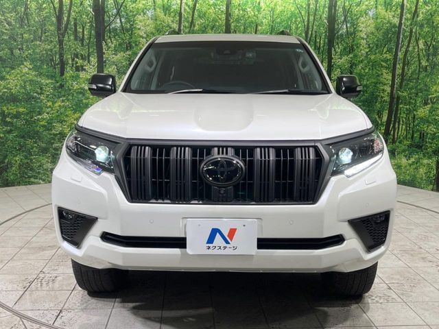 TOYOTA LANDCRUISER PRADO 2023 Image 31