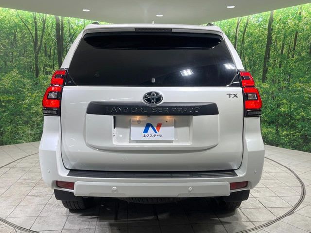 TOYOTA LANDCRUISER PRADO 2023 Image 31