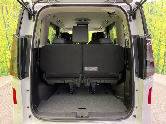 NISSAN SERENA  WG 2023 Image 31