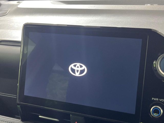 TOYOTA VOXY HYBRID 2022 Image 31