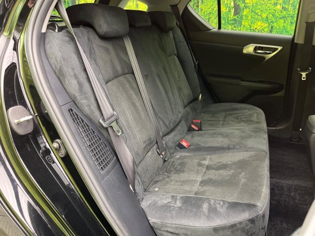 TOYOTA LEXUS CT200H 2011 Image 31