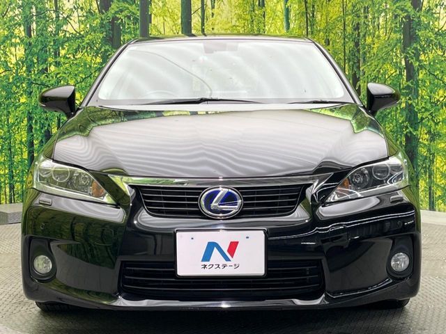 TOYOTA LEXUS CT200H 2011 Image 31