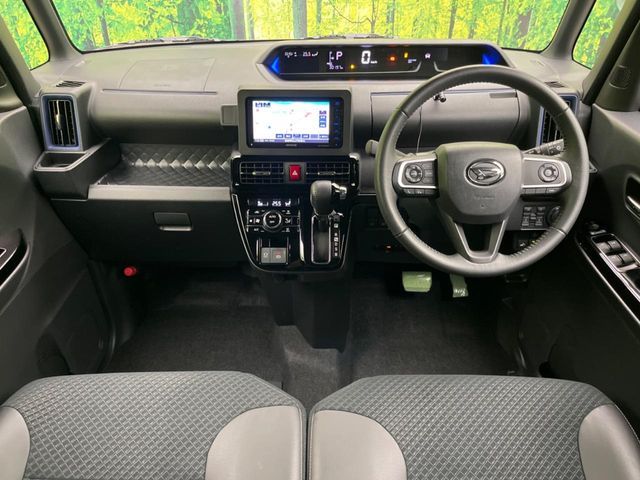 DAIHATSU TANTO CUSTOM 2022 Image 31