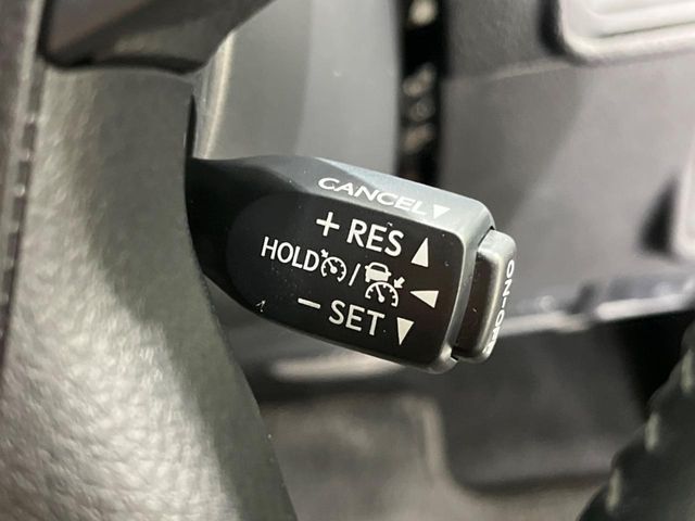 TOYOTA LANDCRUISER PRADO 2022 Image 31