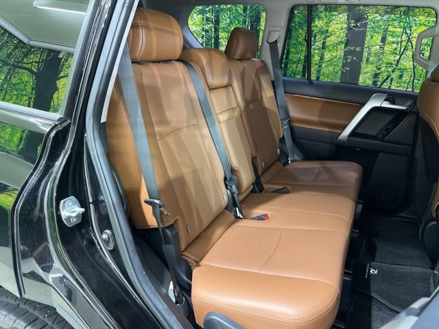 TOYOTA LANDCRUISER PRADO 2022 Image 31