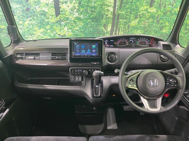 HONDA N BOX CUSTOM 2019 Image 31