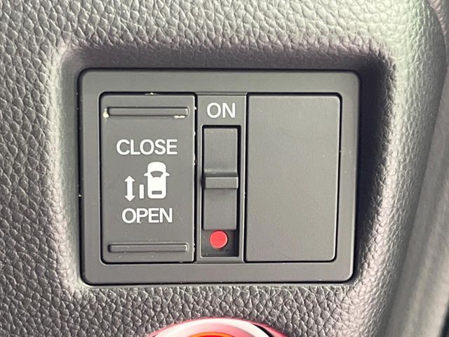 HONDA N BOX CUSTOM 2019 Image 31