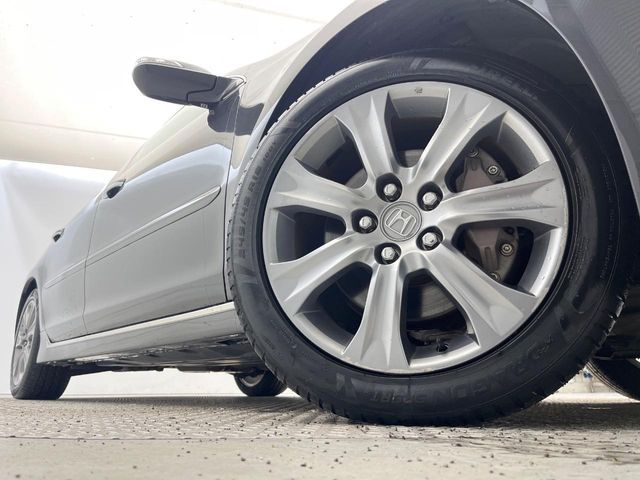 HONDA LEGEND 2011 Image 31