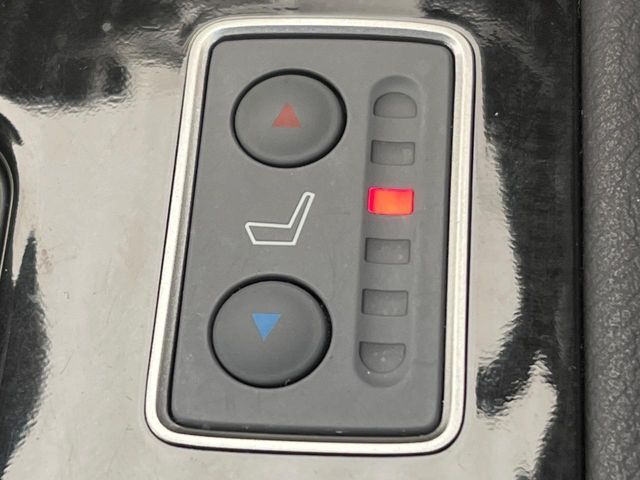 HONDA LEGEND 2011 Image 31