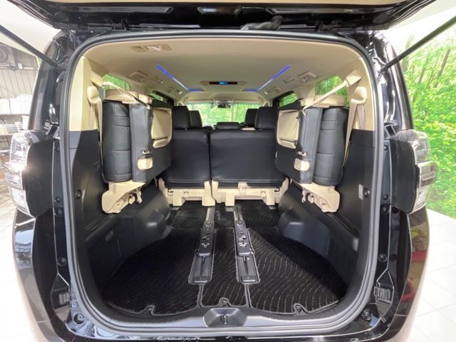 TOYOTA VELLFIRE 2018 Image 31