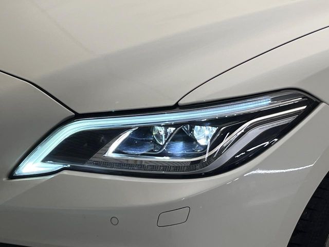 TOYOTA CROWN SEDAN HYBRID 2019 Image 31