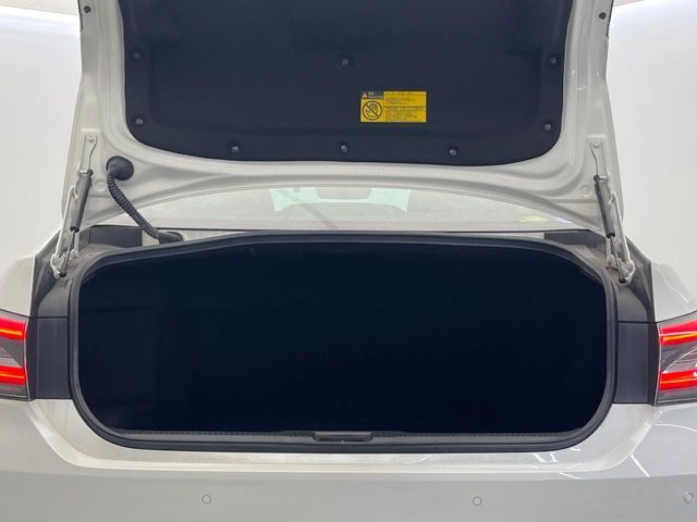 TOYOTA CROWN SEDAN HYBRID 2019 Image 31