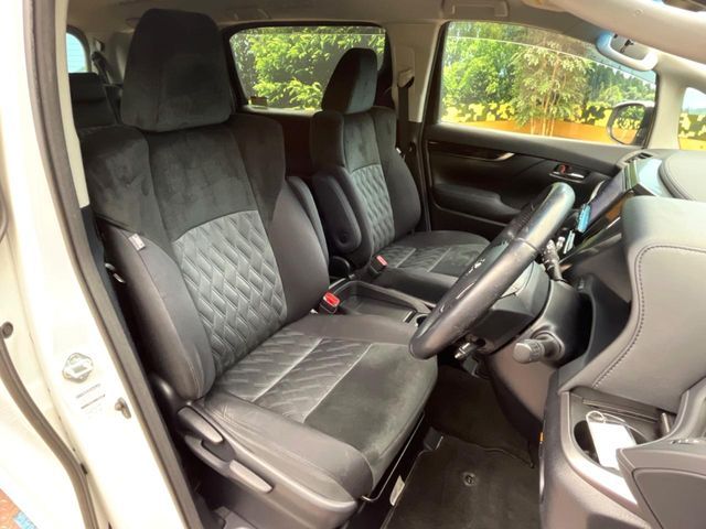 TOYOTA ALPHARD 2019 Image 31