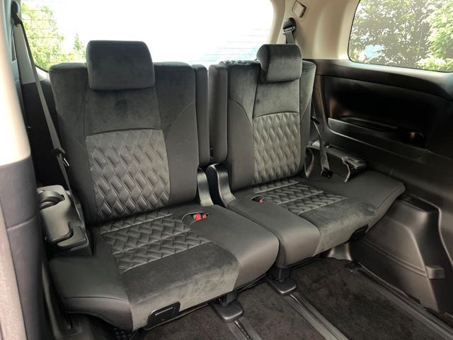 TOYOTA ALPHARD 2019 Image 31