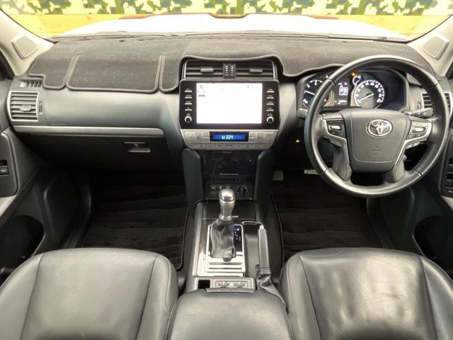 TOYOTA LANDCRUISER PRADO 2021 Image 31